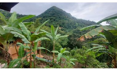 VENTA DE FINCA EN ANOLAIMA CUNDINAMARCA CASA CON LICENCIA