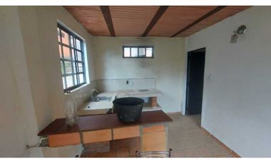 VENTA DE FINCA EN ANOLAIMA CUNDINAMARCA CASA CON LICENCIA