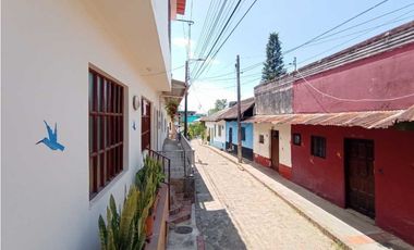 Casa Central de Pueblo (La Mesa Cundi)