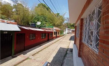 Casa Central de Pueblo (La Mesa Cundi)