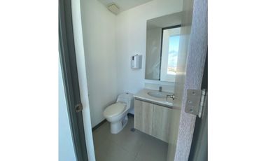 VENTA DE OFICINA EN EL COUNTRY - BARRANQUILLA