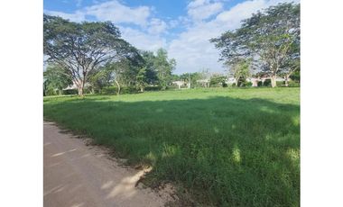 Vendo Lote cerca de Monteria  - Cordoba Urb Cerrada