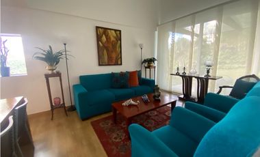 Casa rodeada de verde en El Poblado