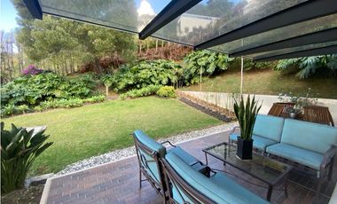 Casa rodeada de verde en El Poblado