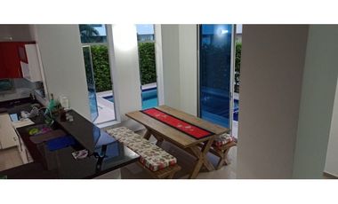 VENDO CASA EN GIRARDOT  (Condominio Casa Loma Campestre)