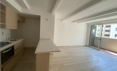 APARTAMENTO EN UNIDAD CERRADA CON ACABADOS EN MARINILLA