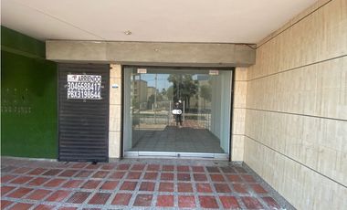 ARRIENDO LOCAL COMERCIAL EDIFICIO SANTA LUCIA