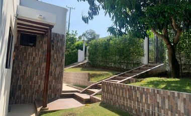 CASA CON PISCINA PRIVADA Y JACUZZI SAN MARCOS POBLADO, RICAURTE