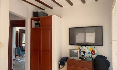 CASA CON PISCINA PRIVADA Y JACUZZI SAN MARCOS POBLADO, RICAURTE