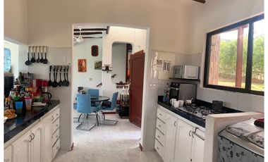 CASA CON PISCINA PRIVADA Y JACUZZI SAN MARCOS POBLADO, RICAURTE