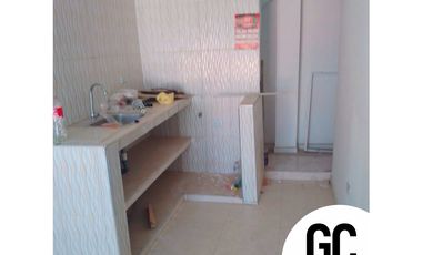 Se vende casa esquinera comercial / Barrio el manantial (Soledad)