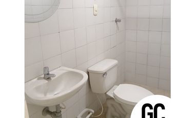 Se vende casa Comercial esquinera / Barrio los almendros - Soledad