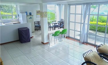 Maat vende Casa Campestre, La Masata-Villeta 914m2 $550Millones