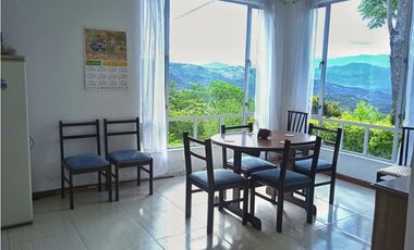 Maat vende Casa Campestre, La Masata-Villeta 914m2 $550Millones