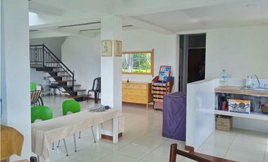 Maat vende Casa Campestre, La Masata-Villeta 914m2 $550Millones