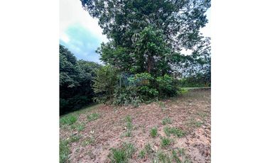 Se vende lote en condominio campestre en Restrepo, Meta