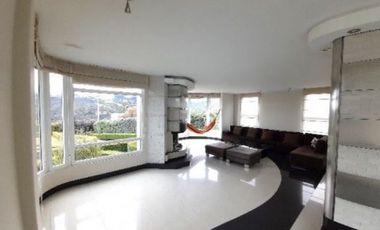 La Calera Excelente Casa Campestre con Zonas Húmedas
