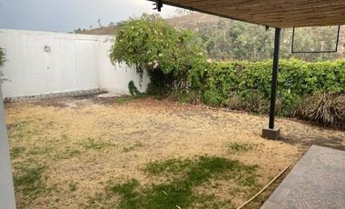CASA EN VENTA EN CERRADA EN LOMAS DEL RIO