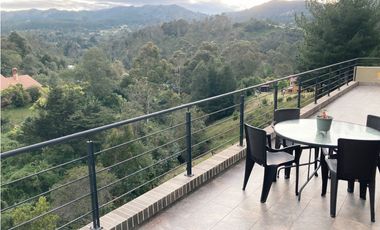 Vendo Moderna Casa Recién Construida en la Vereda el Hato Vía Calera