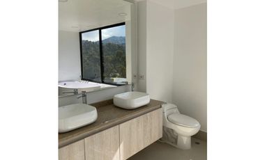 Vendo Moderna Casa Recién Construida en la Vereda el Hato Vía Calera