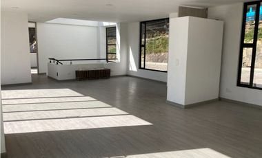 Vendo Moderna Casa Recién Construida en la Vereda el Hato Vía Calera