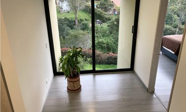 Vendo Moderna Casa Recién Construida en la Vereda el Hato Vía Calera