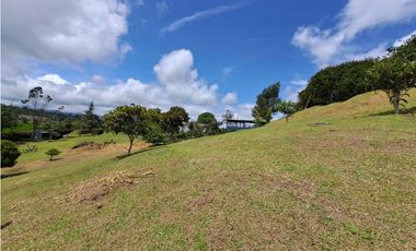 VENDO FINCA  EN MARINILLA VIA PEÑOL 5.240 METROS VEREDA CHOCHO MAYO CH