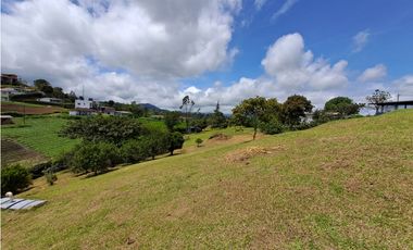 VENDO FINCA  EN MARINILLA VIA PEÑOL 5.240 METROS VEREDA CHOCHO MAYO CH