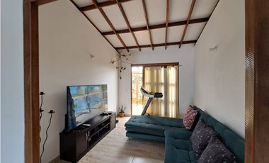 VENDO FINCA  EN MARINILLA VIA PEÑOL 5.240 METROS VEREDA CHOCHO MAYO CH