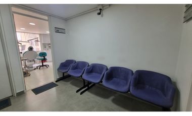 CONSULTORIO ODONTOLOGICO - FRENTE A LA CLINICA PALERMO
