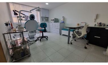 CONSULTORIO ODONTOLOGICO - FRENTE A LA CLINICA PALERMO