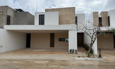 Casa en venta en Mérida, Privada  Moravia en Temozón Norte