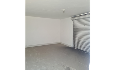 Local En Renta Con Oficinas GYM Franquicias Farmacias Col.Volcanes