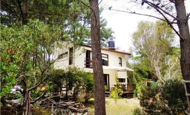 HERMOSA Casa en VENTA.