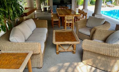 Casa en Residencial Los Apantles, cerca de Sumiya, Cuernavaca