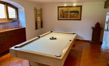 Casa en Residencial Los Apantles, cerca de Sumiya, Cuernavaca
