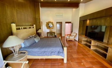 Casa en Residencial Los Apantles, cerca de Sumiya, Cuernavaca