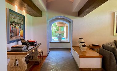 Casa en Residencial Los Apantles, cerca de Sumiya, Cuernavaca