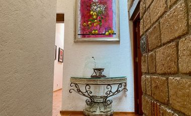 Casa en Residencial Los Apantles, cerca de Sumiya, Cuernavaca