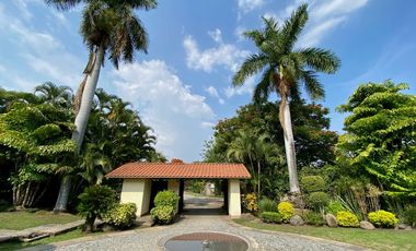 Casa en Residencial Los Apantles, cerca de Sumiya, Cuernavaca