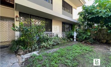 VENTA  CASA GRANDE DE 3 APARTAMENTOS EN LA CRESTA (4)