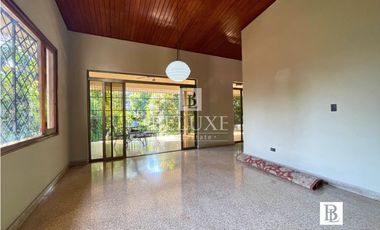 VENTA  CASA GRANDE DE 3 APARTAMENTOS EN LA CRESTA (4)