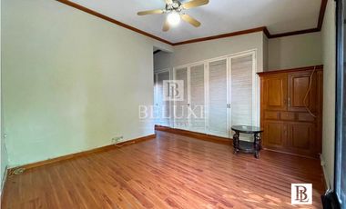 VENTA  CASA GRANDE DE 3 APARTAMENTOS EN LA CRESTA (4)