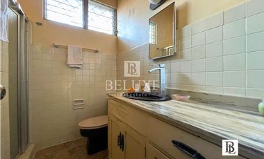 VENTA  CASA GRANDE DE 3 APARTAMENTOS EN LA CRESTA (4)