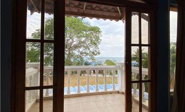 DUPLEX EN VENTA, MARINA DEL REY-PLAYA BLANCA (6)