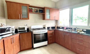 CASA HP - VISTAMAR - VENTA