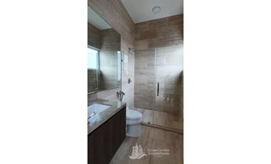 APARTAMENTO EN COSTA DEL ESTE 4 RECAMARAS MODERNO Y AMPLIO  PH ARIA