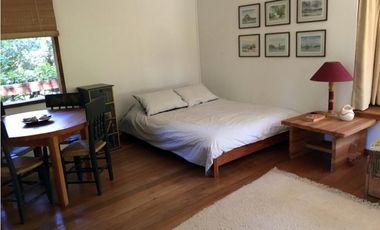 Casa en parque del Lago