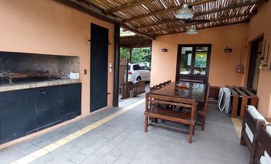 Casa en alquiler de 2 dormitorios c/ cochera en Open Door