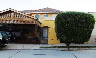 Se vende casa en sector  residencial  San Joaquin